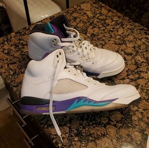 jordan 5 Grapes